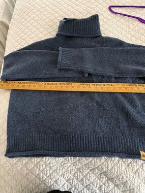 NWT levitate Cozy Navy Blue Cowl neck cropped Sweater